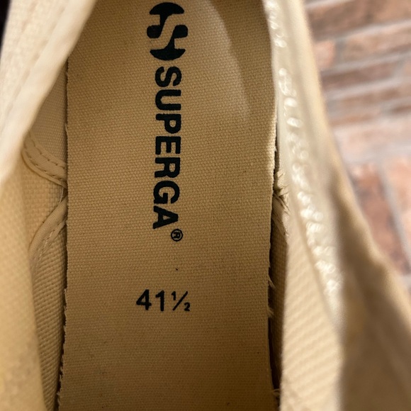 Cream/Beige Superga Platform Sneakers - Size 10 - Picture 5 of 5